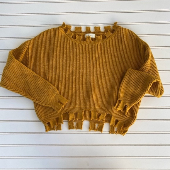 Love J Distressed Fringe Mustard Sweater size S - Picture 2 of 9